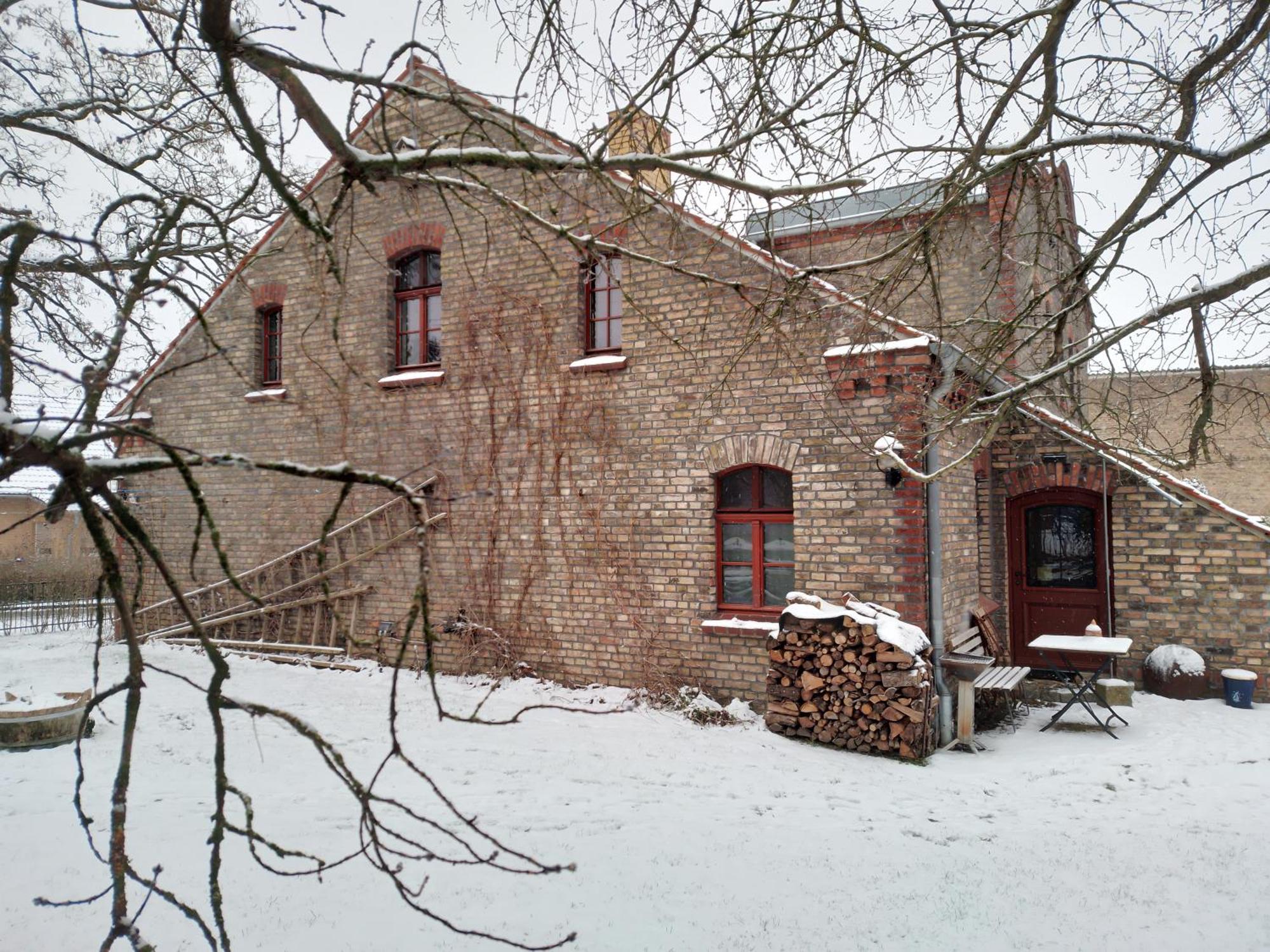 Quartier Im Gutshaus Wustermark Exterior foto